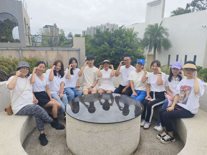 全方位解析，如何有效利用网上法律咨询服务？-第1张图片-红侠法律网